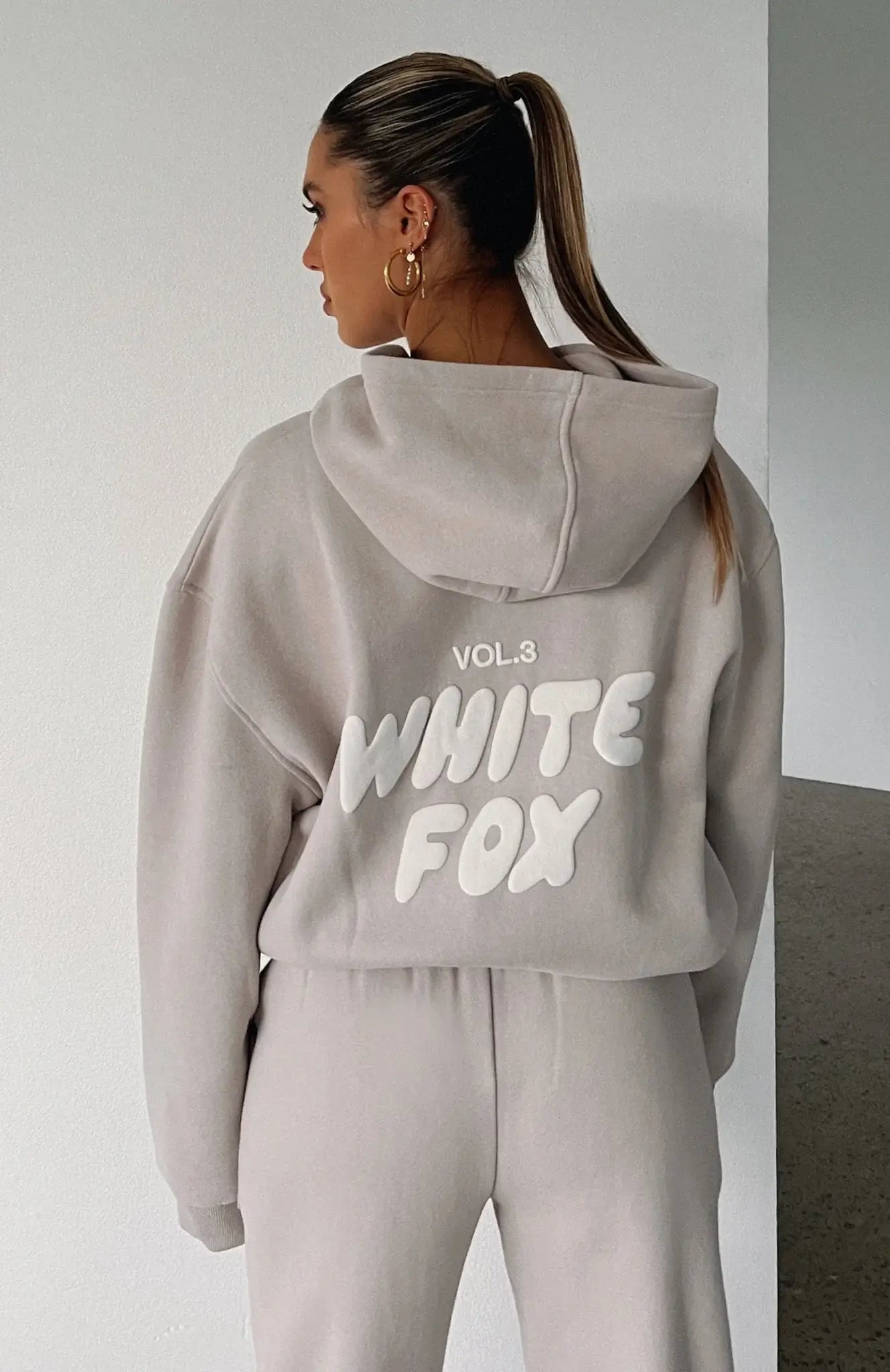 WhiteFox Oversized Hoodie + FREE Sweatpants Offer